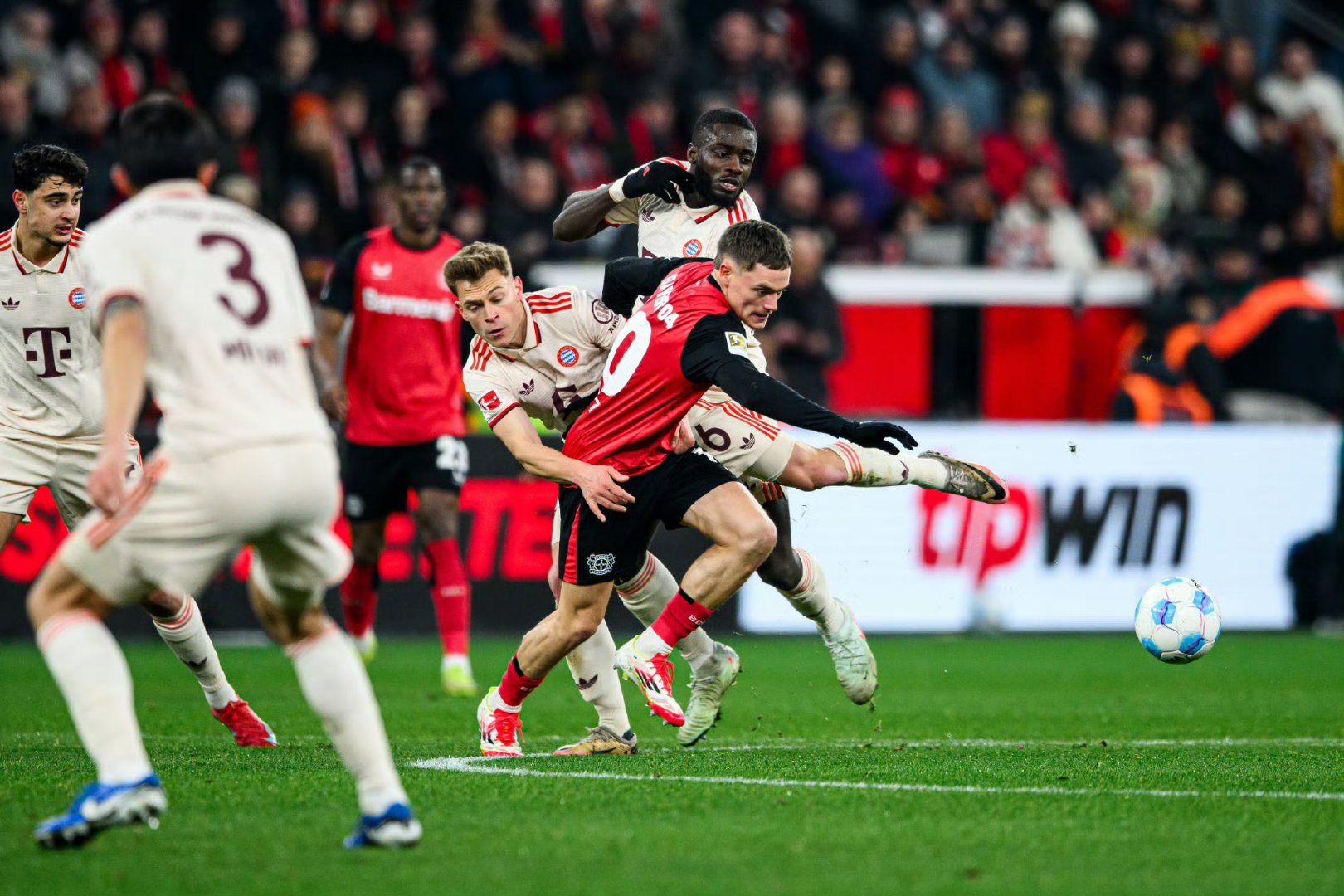 九游客户端赛前突围战来临,勒沃库森围绕欧冠刷新队史纪录,气氛紧张,赛季目标并未改变的简单介绍